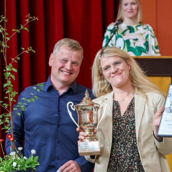 Aðalheiður Margrét Gunnarsdóttir hlaut Afreksbikar Búnaðarsambands Suðurlands fyrir félagsstörf