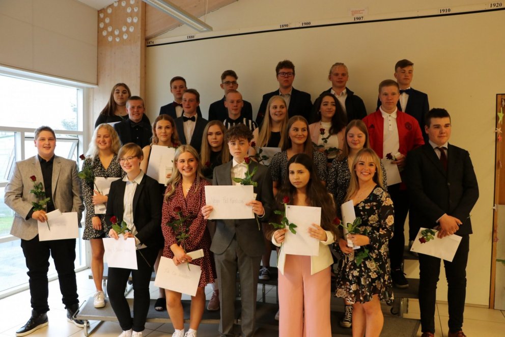 10. bekkur gefur Styrktarfélagi krabbameinssjúkra barna ferðasjóðinn sinn