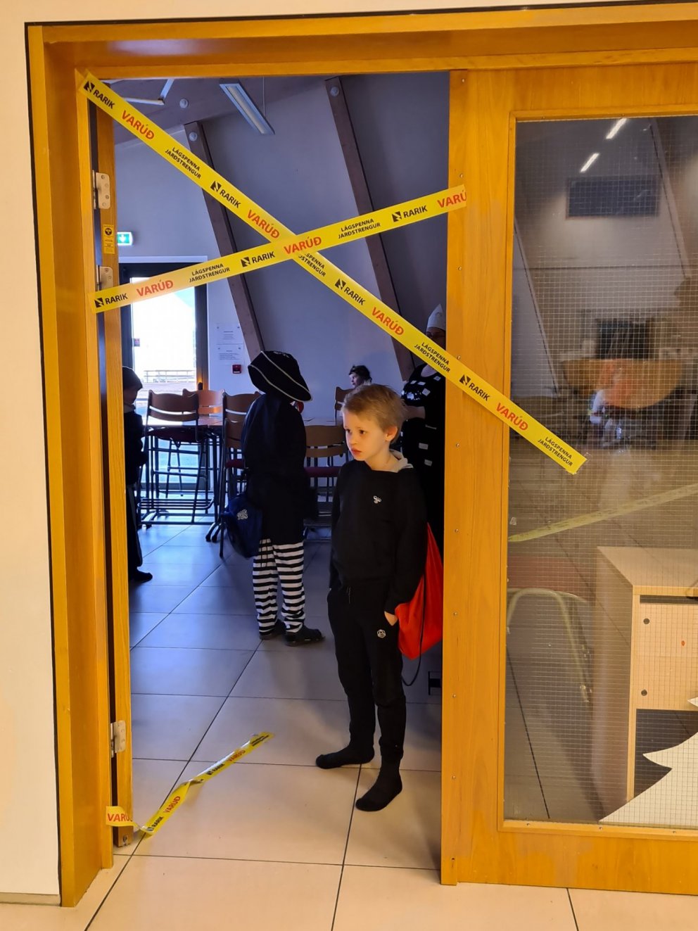 Velheppnaður og skemmtilegur öðruvísi Öskudagur í Hvolsskóla