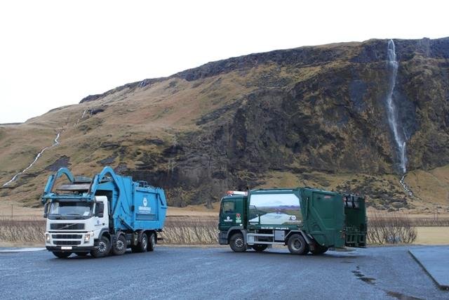 Sorp hreinsað á fimmtudaginn í stað föstudags