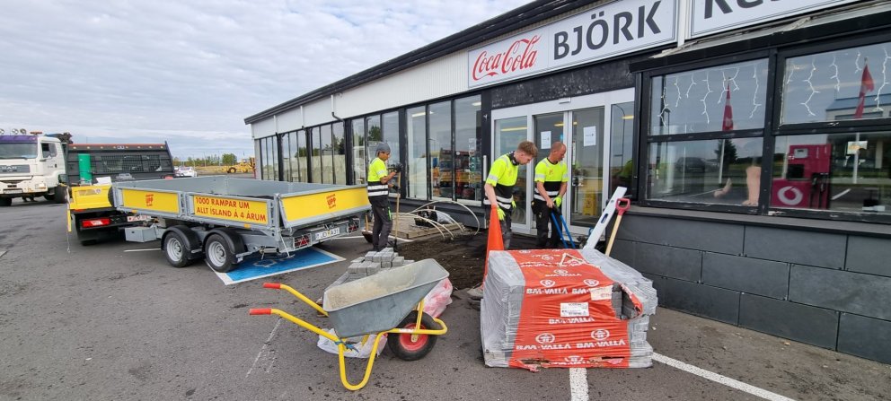 Hvolsvöllur rampaður upp