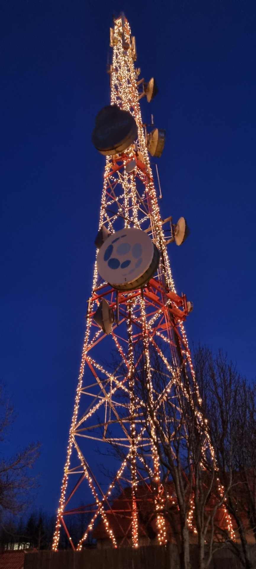 Bilun í rafmagni á jólamastrinu