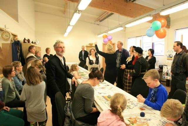 Vilt þú taka þátt í sköpun listaverks með okkur?