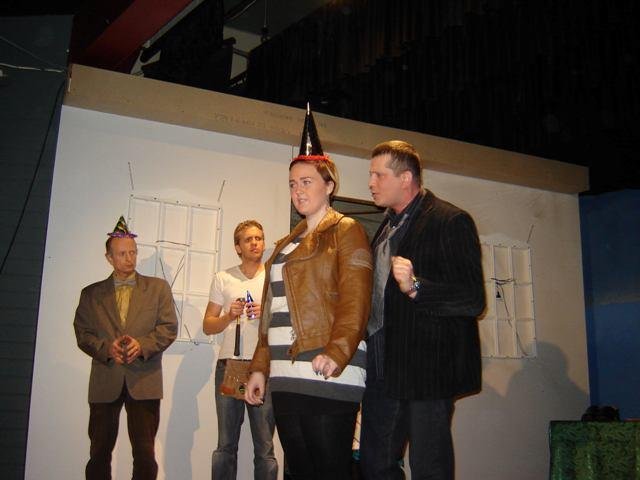 Leikfélag Rangæinga sýnir Góðverkin kalla!