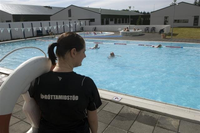 Frá sundlauginni á Hvolsvelli