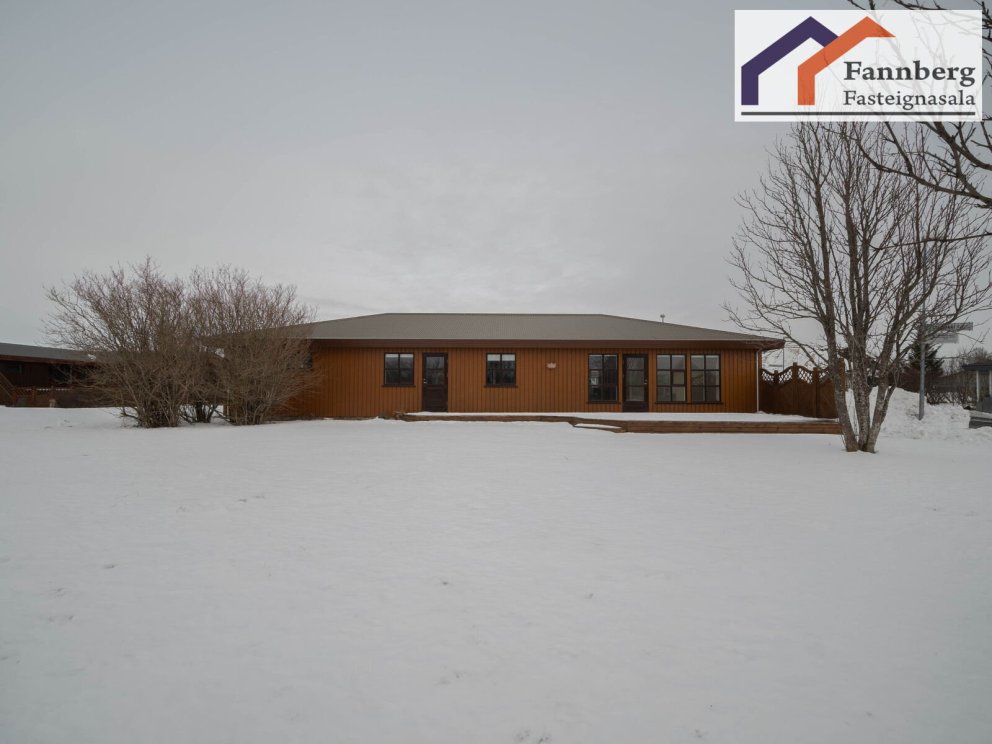 Gilsbakki 9 - Óskað eftir tilboðum