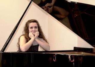 Glódís Margrét heldur tónleika í Selinu, Stokkalæk