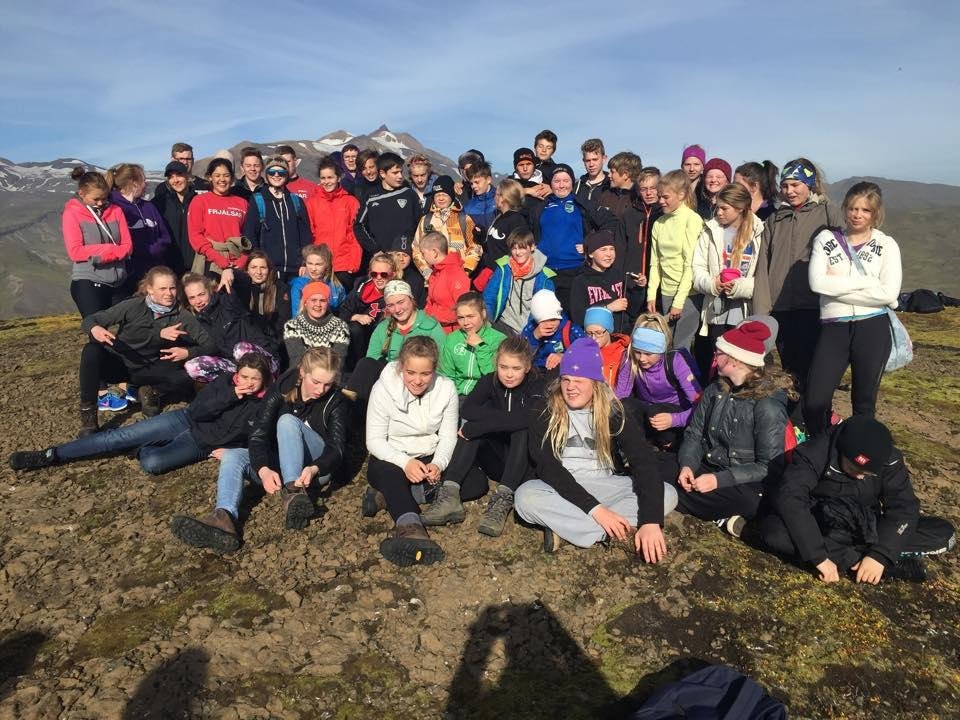 Nemendur Hvolsskóla fóru í fjallgöngu í dag