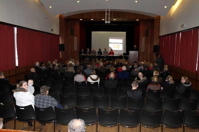 Myndir frá Íbúafundi um verslunarmál 16. nóvember sl.