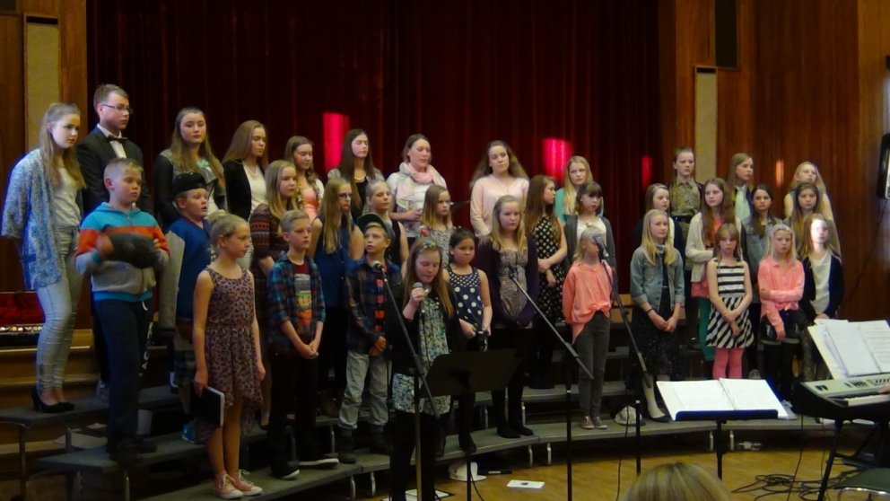 Glæsilegir vortónleikar barnakórs Hvolsskóla