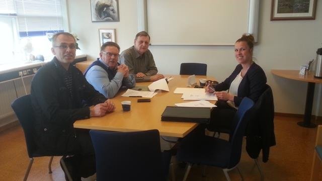 Samningur um Austurveg 4 undirritaður