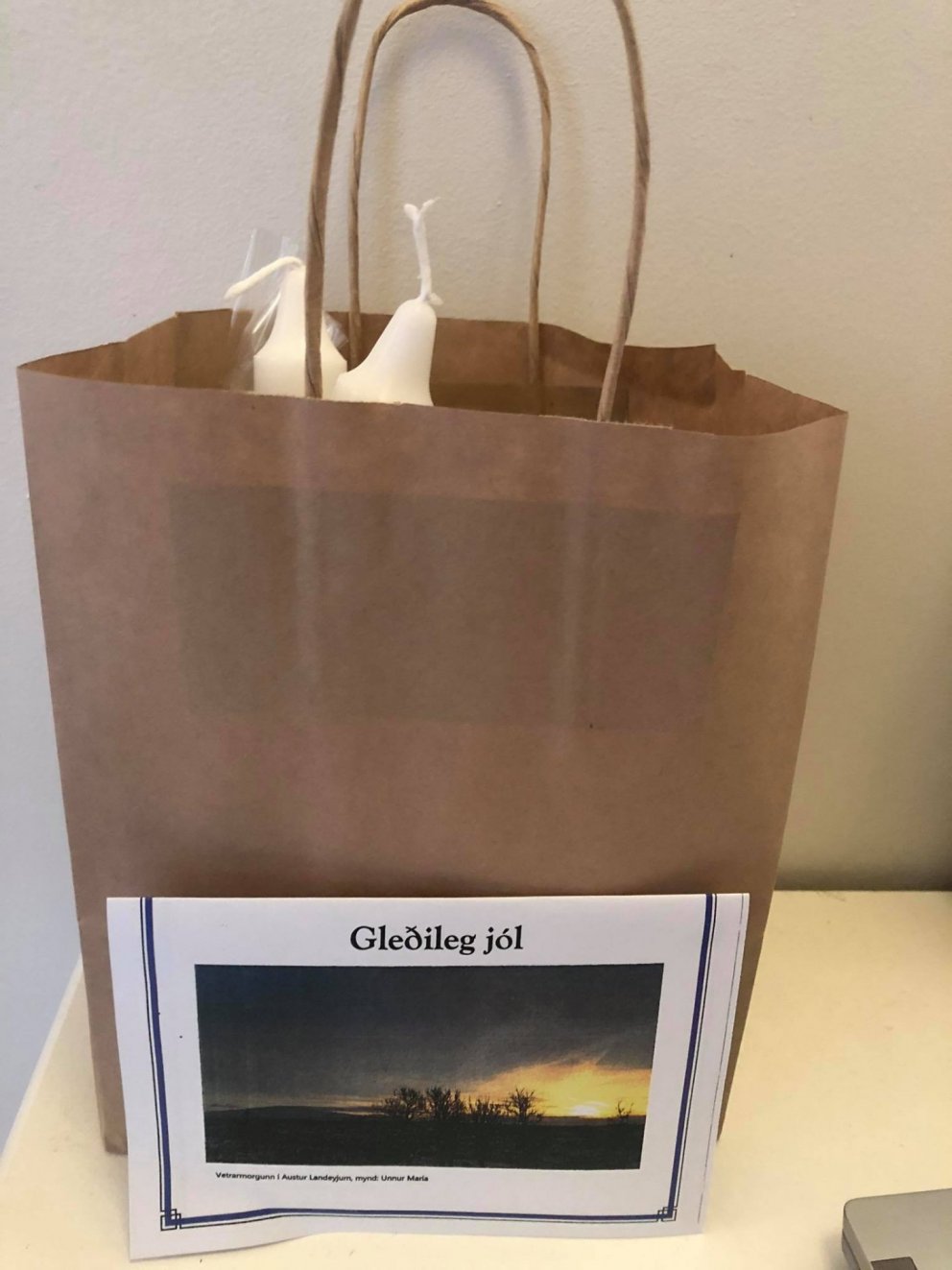 Gjöf til íbúa í Austur Landeyjum