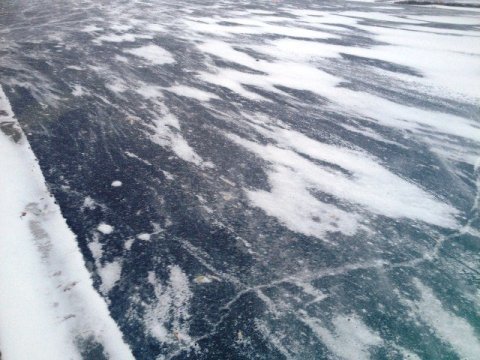 Hálka og hálkuvarnir í sveitarfélaginu