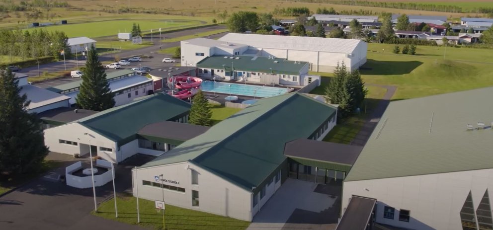 Hvolsskóli auglýsir lausar stöður fyrir næsta skólaár