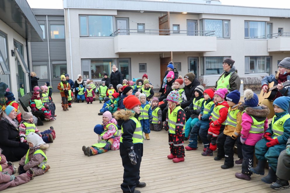 Leikskólabörn sungu fyrir heimilis- og starfsfólk á Kirkjuhvoli