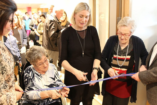 Vígsla nýrrar viðbyggingar við Kirkjuhvol