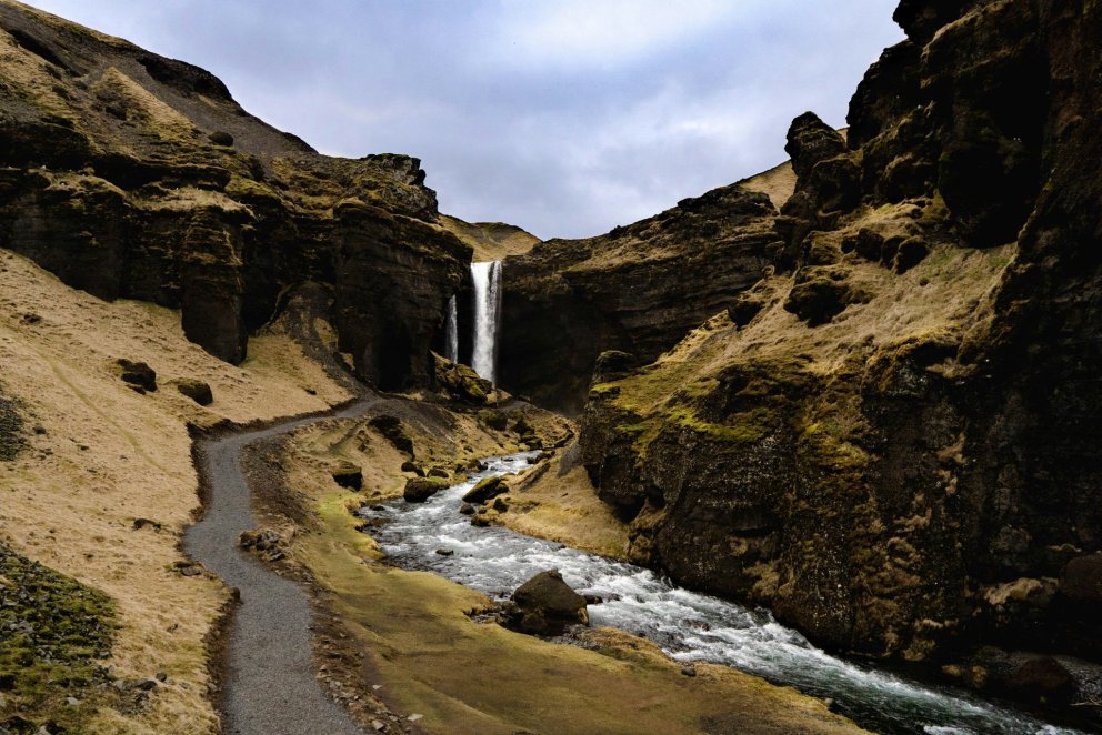 Fundarboð 325. fundur sveitarstjórnar